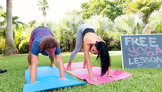 Man gets horny during XXX yoga lesson with busty mom outdoors